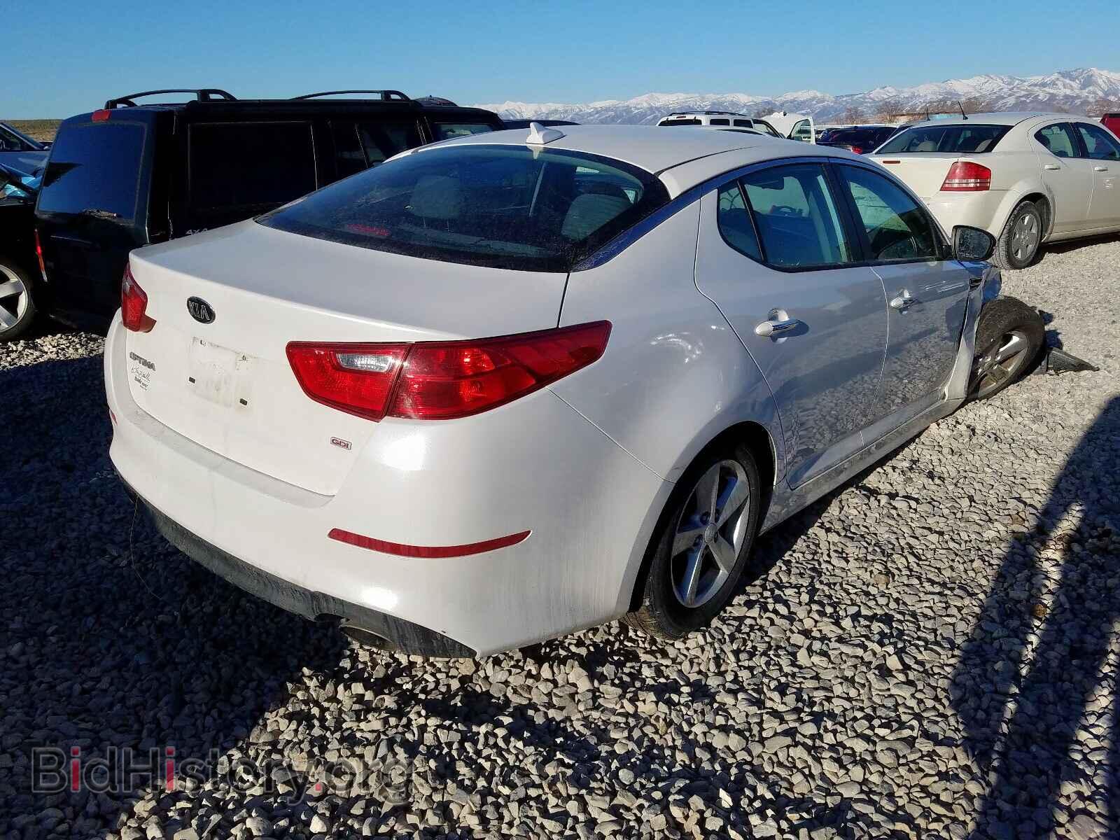 2015 KIA OPTIMA - VIN: KNAGM4A71F5631337 - Photo 4
