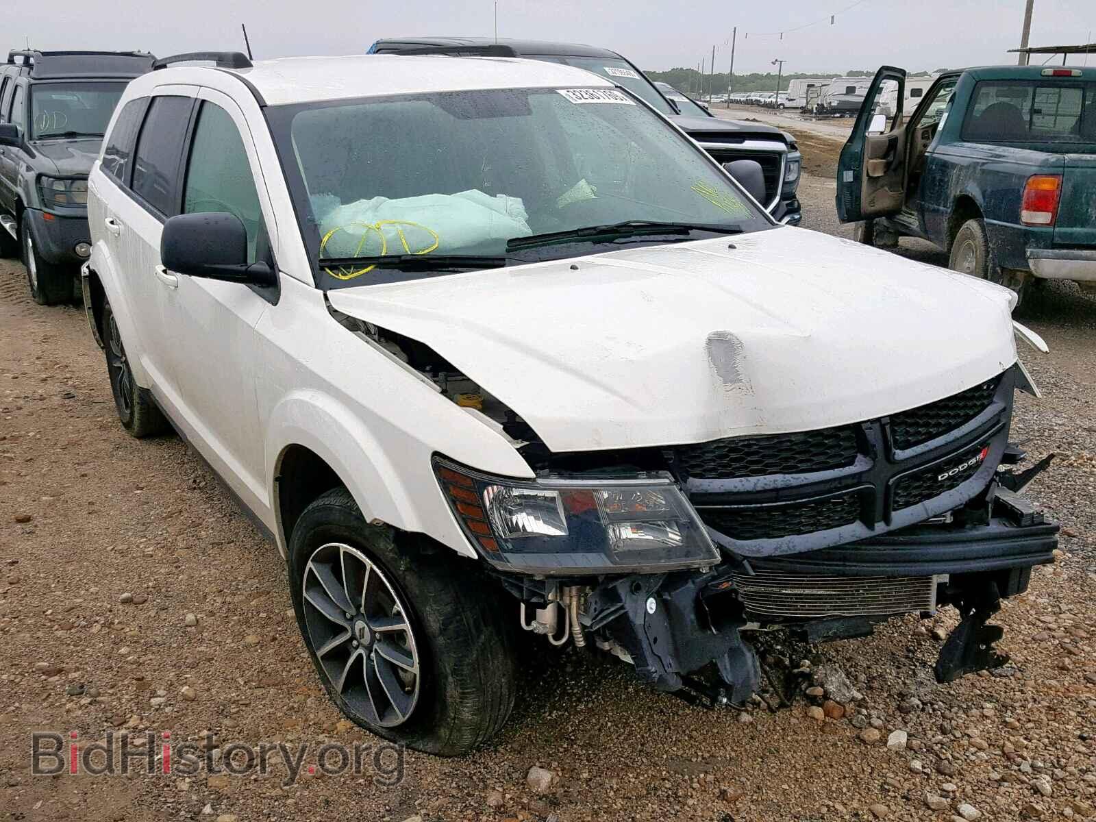 Фотография 3C4PDCAB9JT274984 - DODGE JOURNEY SE 2018