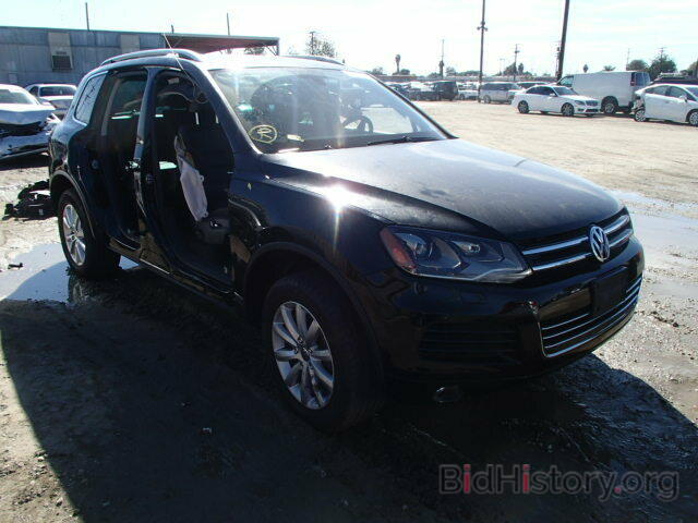 Фотография WVGFF9BP8CD004054 - VOLKSWAGEN TOUAREG 2012