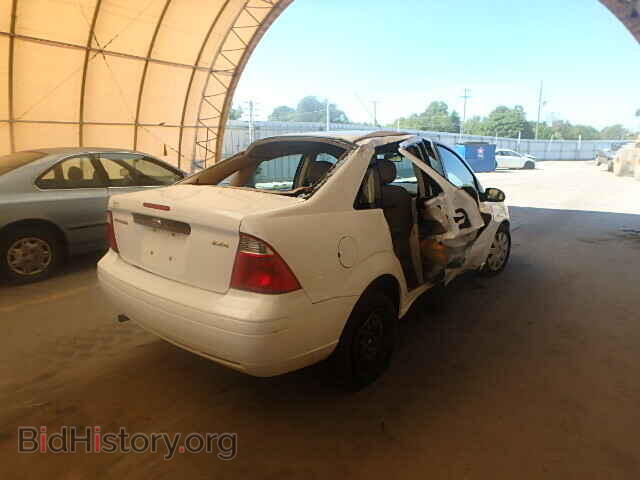 2006 FORD FOCUS - VIN: 1FAFP34N16W112881 - Фото 4