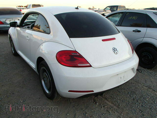 2012 VOLKSWAGEN BEETLE - VIN: 3VWJP7ATXCM619818 - Фото 3