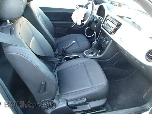 2012 VOLKSWAGEN BEETLE - VIN: 3VWJP7ATXCM619818 - Фото 5