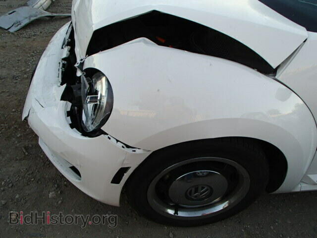 2012 VOLKSWAGEN BEETLE - VIN: 3VWJP7ATXCM619818 - Фото 10