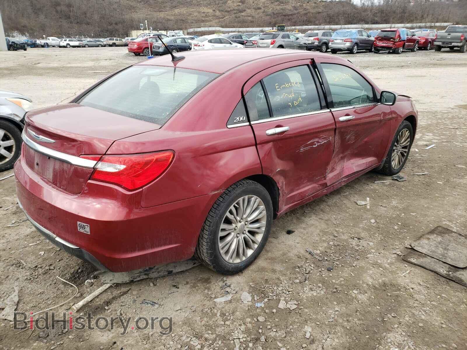 2012 CHRYSLER 200 - VIN: 1C3CCBCB1CN108006 - Фото 4
