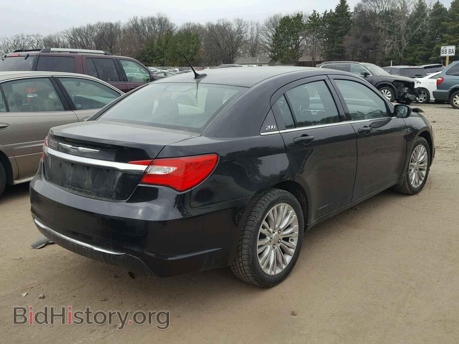 2012 CHRYSLER 200 - VIN: 1C3CCBAB9CN155383 - Фото 4