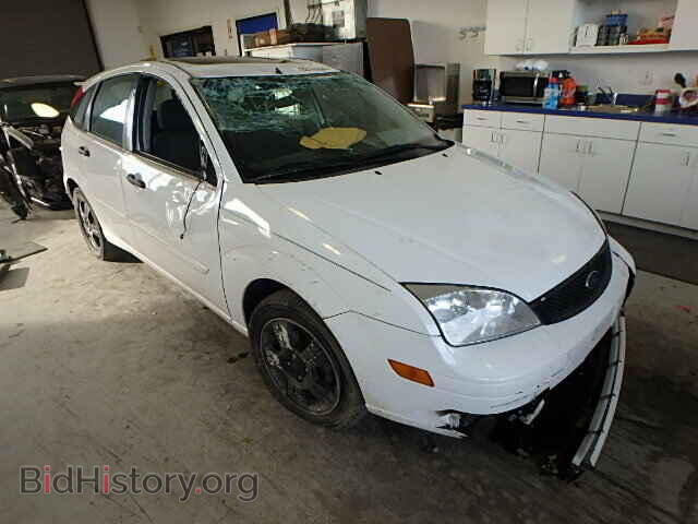 Photo 3FAFP37N35R114208 - FORD FOCUS 2005