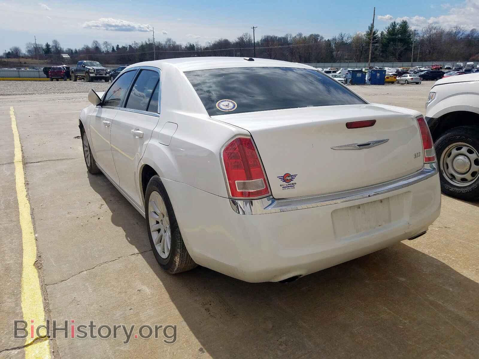 2013 CHRYSLER 300 - VIN: 2C3CCAAG6DH577899 - Фото 3