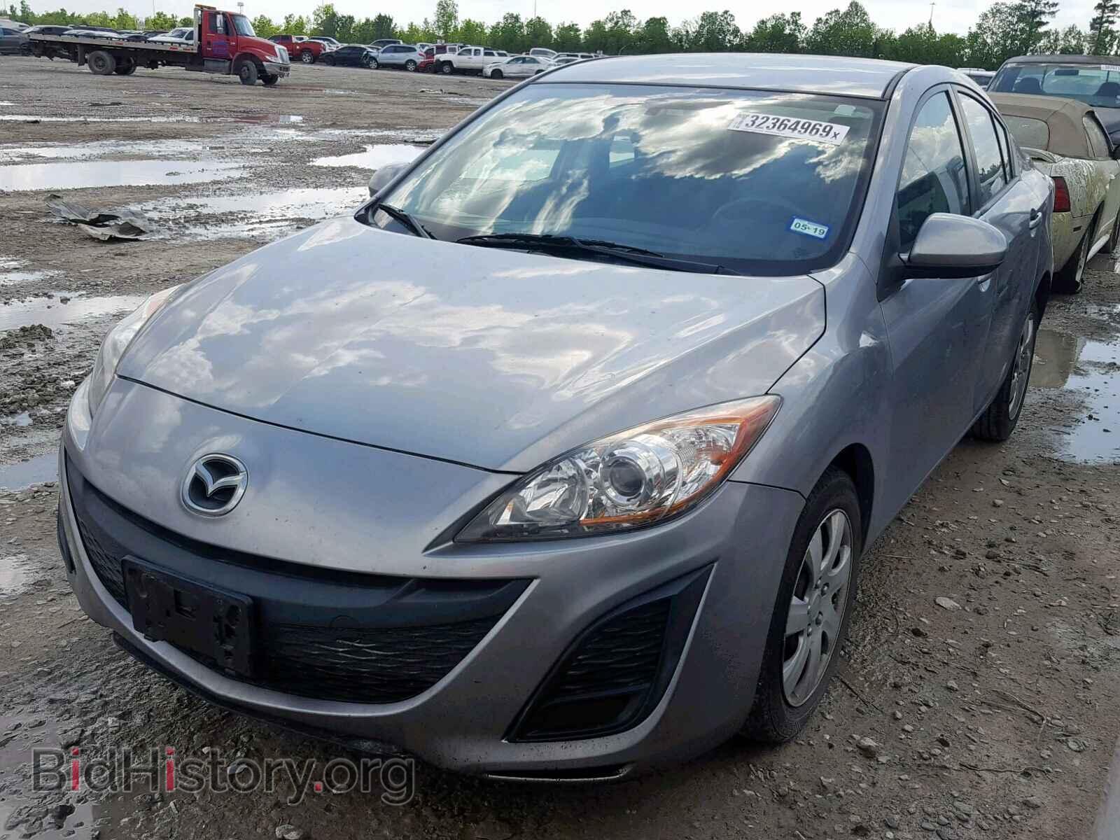 2011 MAZDA 3 - VIN: JM1BL1UF2B1477689 - Фото 2