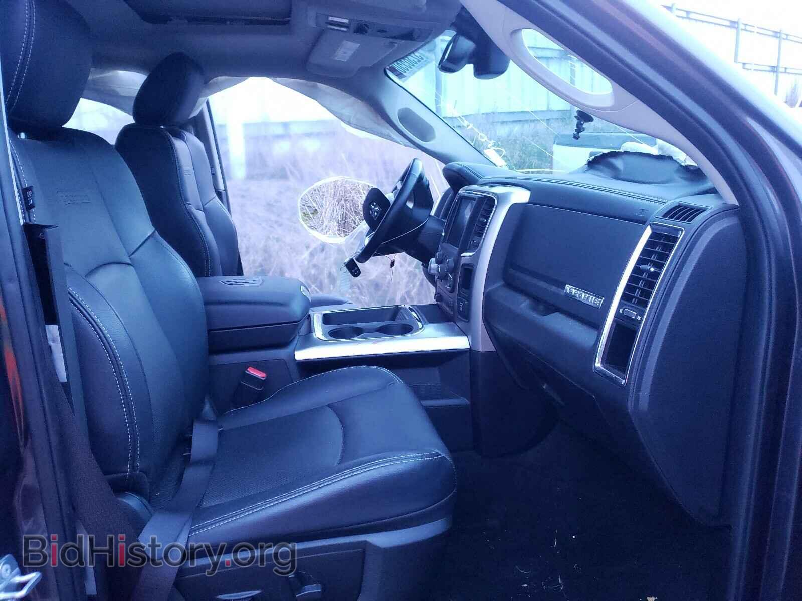 2017 RAM 1500 - VIN: 1C6RR7VT3HS817463 - Photo 5
