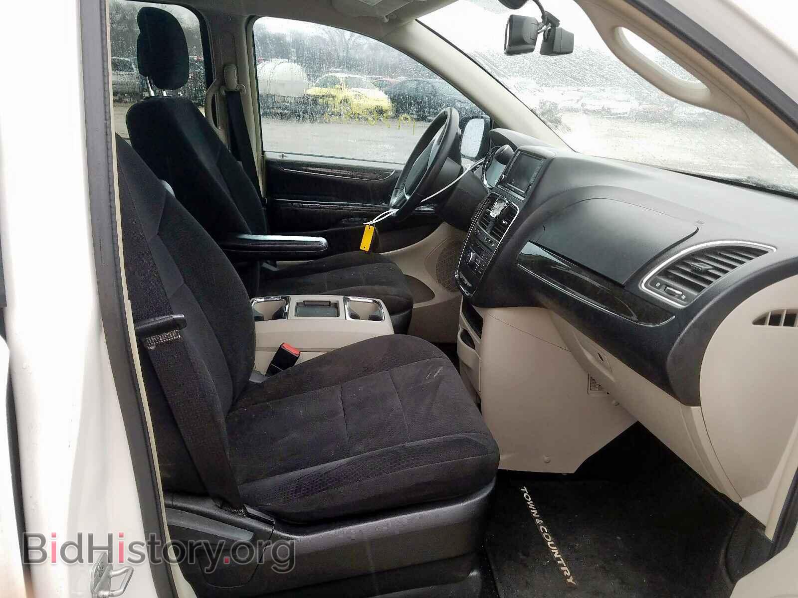 2011 CHRYSLER TOWN & COU - VIN: 2A4RR5DG1BR734392 - Фото 5