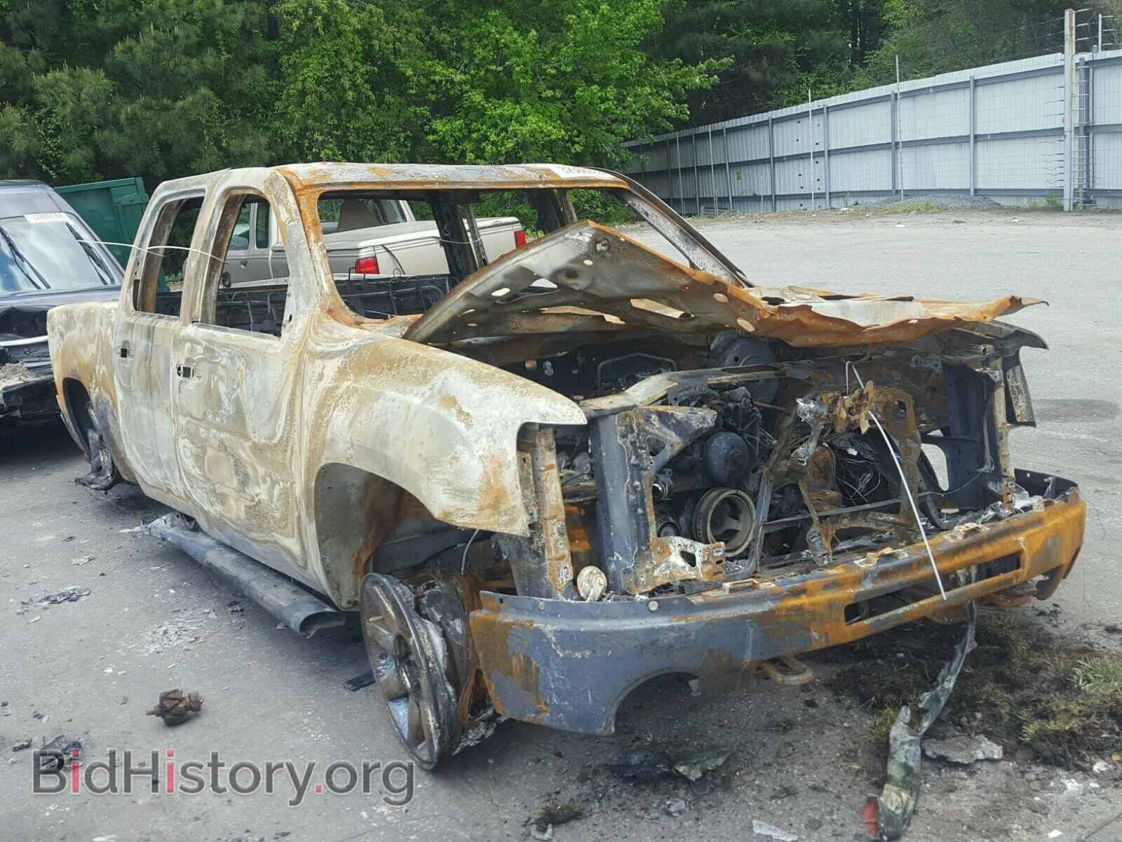 Photo 3GTP2XE28DG104619 - GMC SIERRA K15 2013