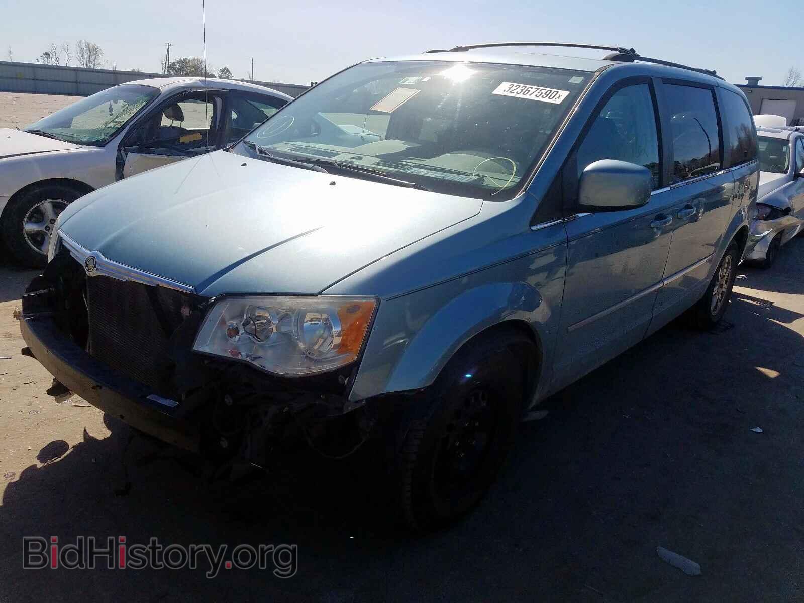 2009 CHRYSLER MINIVAN - VIN: 2A8HR54129R603150 - Фото 2