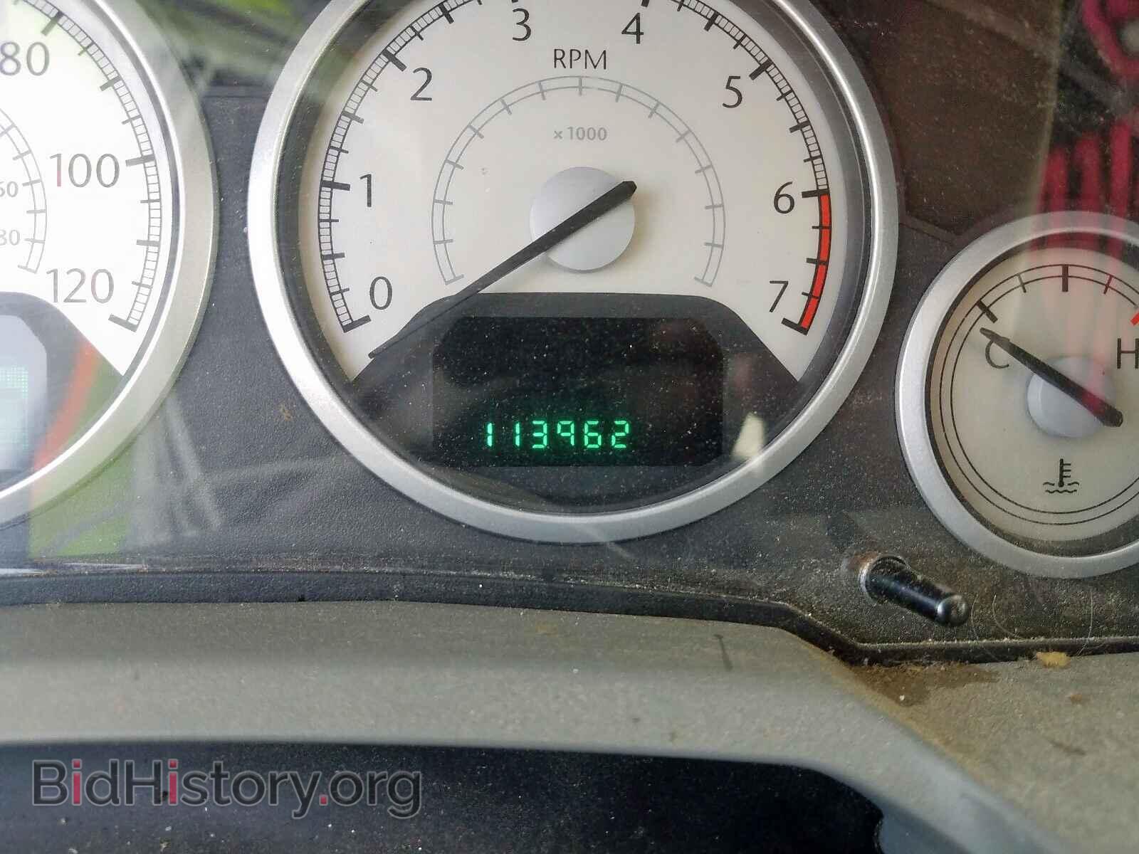 2009 CHRYSLER MINIVAN - VIN: 2A8HR54129R603150 - Фото 8