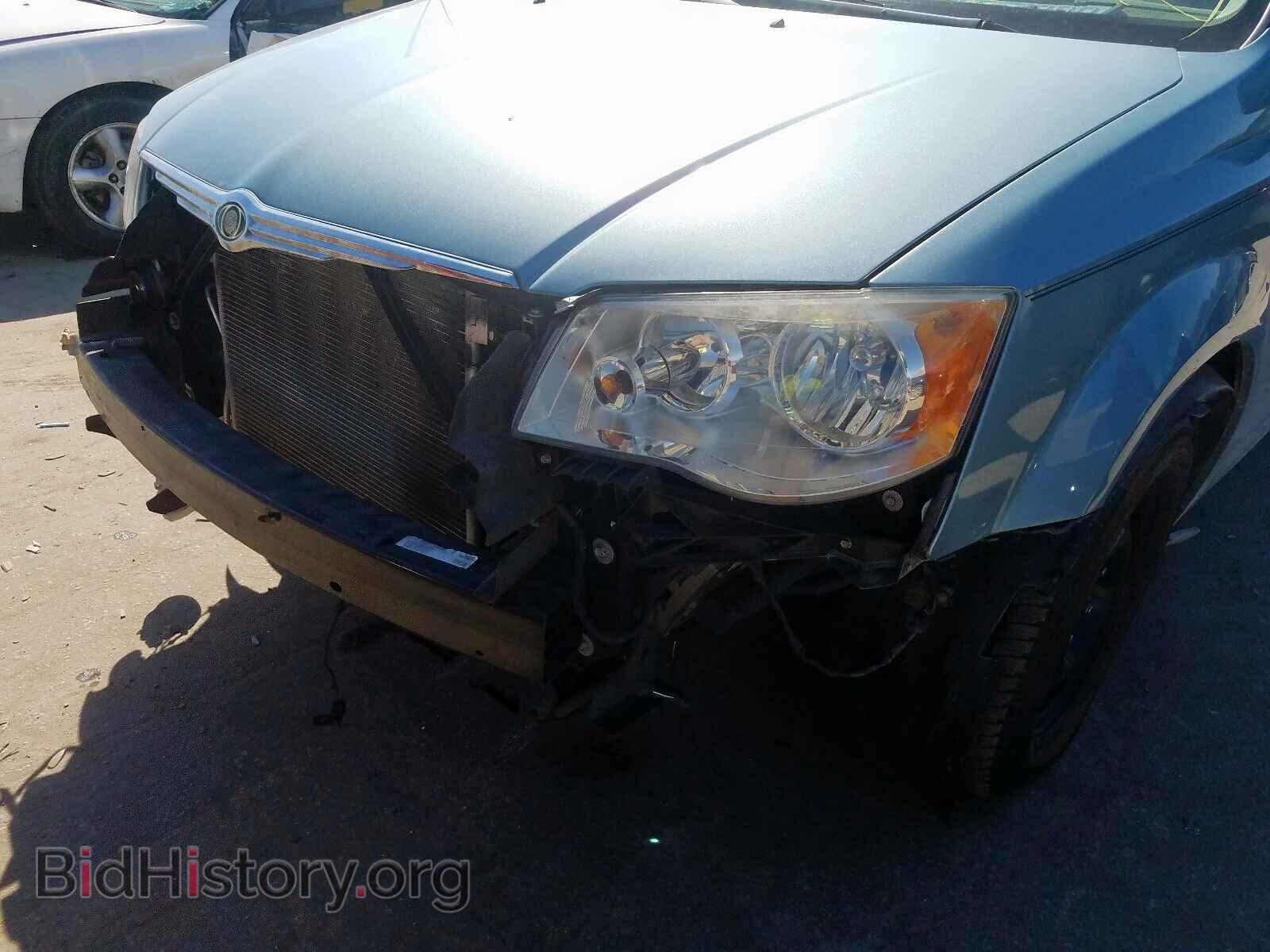 2009 CHRYSLER MINIVAN - VIN: 2A8HR54129R603150 - Фото 9
