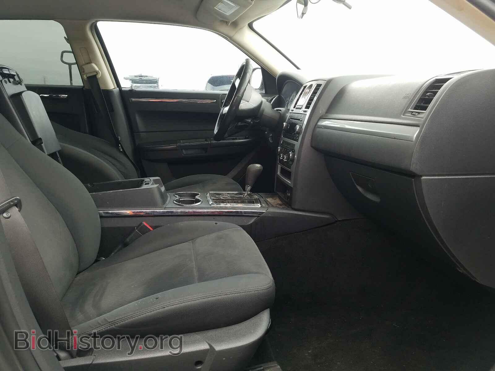 2010 CHRYSLER 300 - VIN: 2C3CA5CV7AH115923 - Фото 5