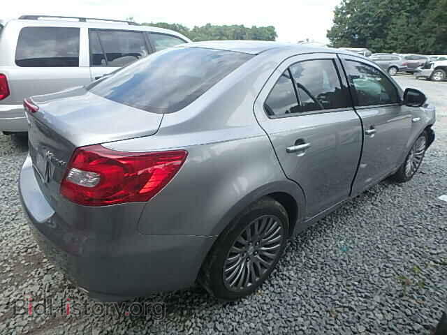 2012 SUZUKI KIZASHI - VIN: JS2RE9A33C6101420 - Photo 4