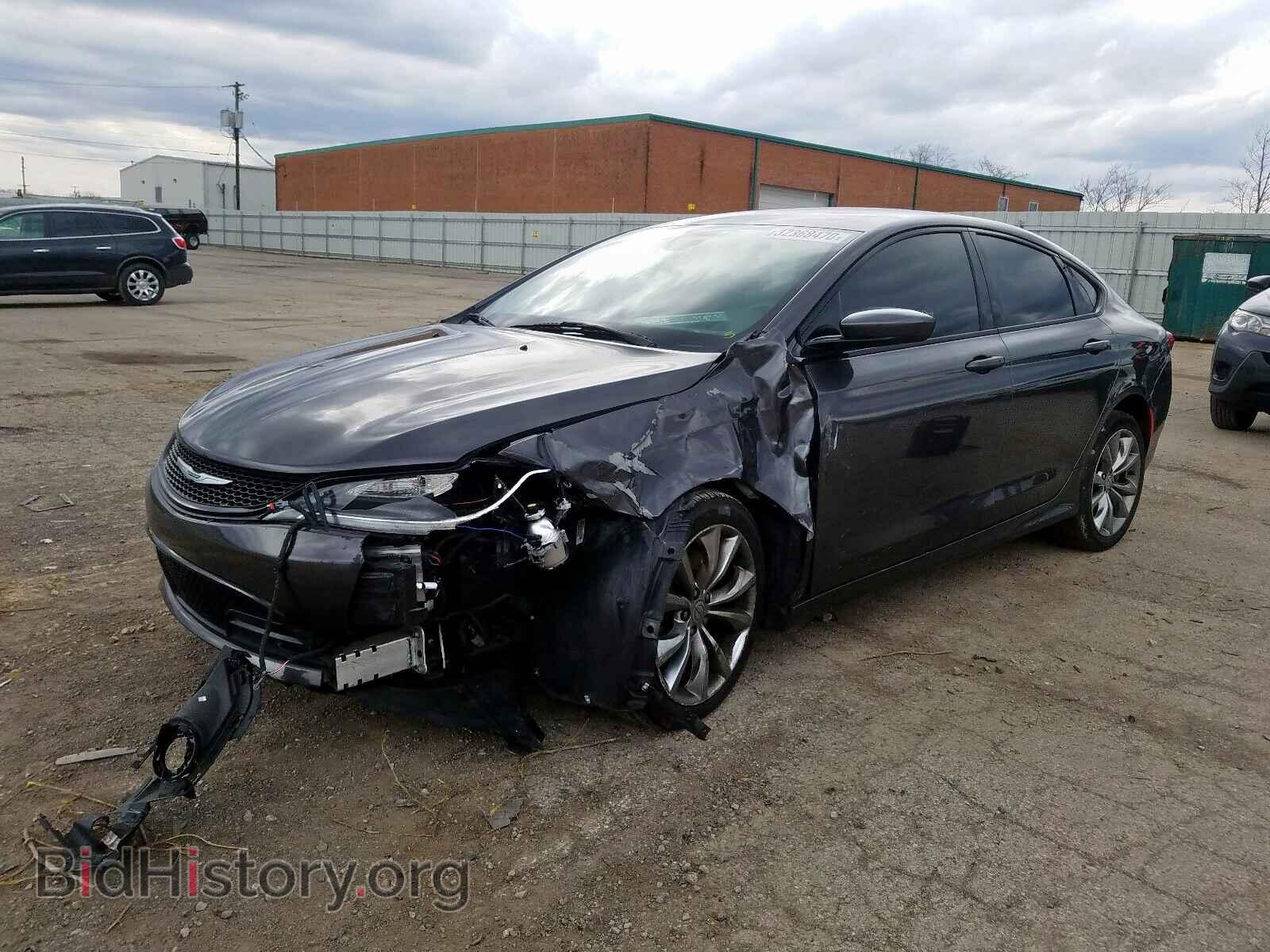 2015 CHRYSLER 200 - VIN: 1C3CCCBGXFN573553 - Фото 2