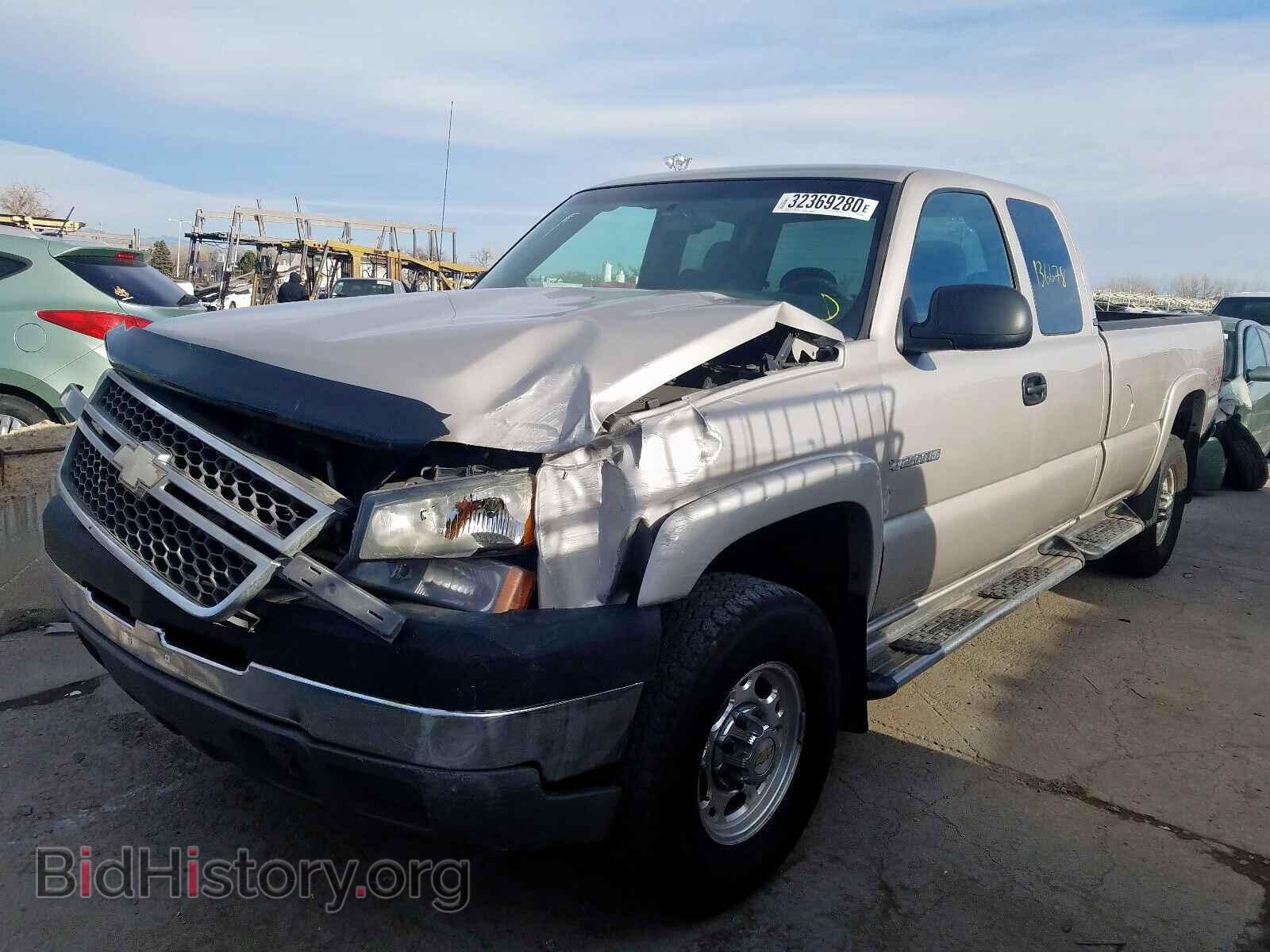 2005 CHEVROLET SILVERADO - VIN: 1GCHK29U65E119986 - Фото 2