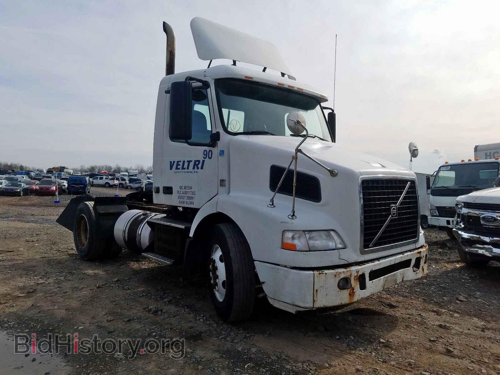 Photo 4V4M19DF29N276699 - VOLVO VN 2009
