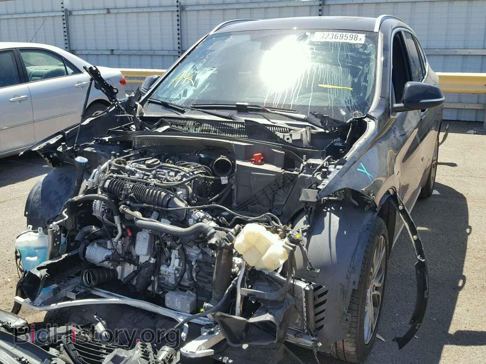 2016 BMW X1 - VIN: WBXHT3C3XGP885152 - Фото 2