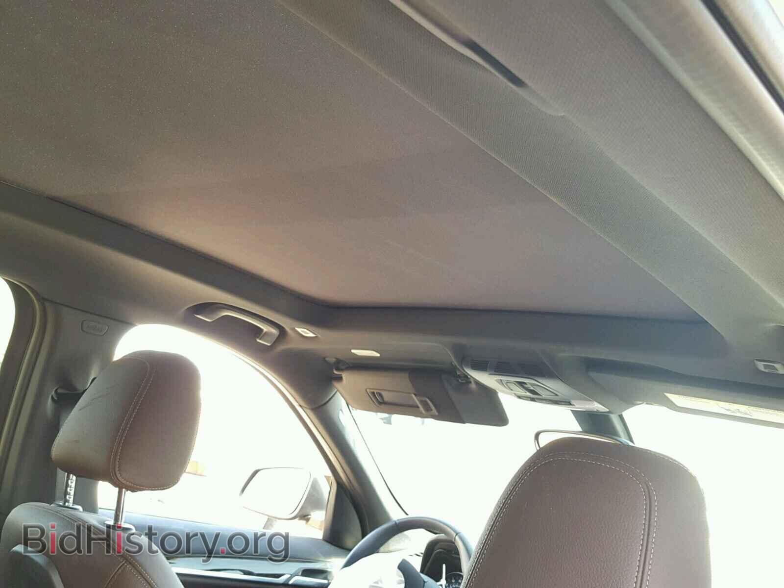 2016 BMW X1 - VIN: WBXHT3C3XGP885152 - Фото 9