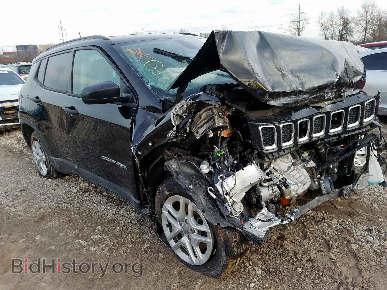 Фотография 3C4NJCAB6JT133581 - JEEP COMPASS 2018