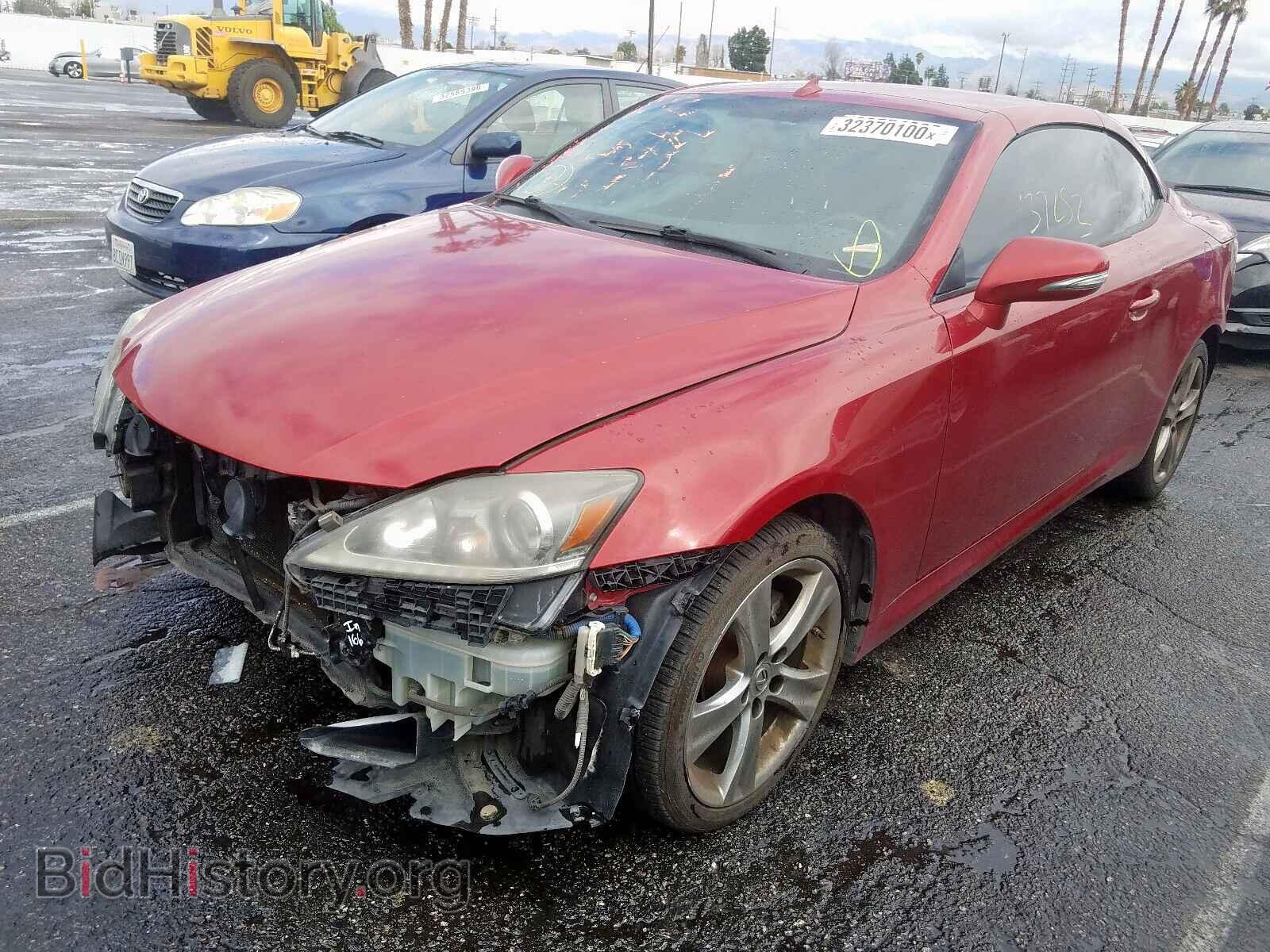 2011 LEXUS IS - VIN: JTHFF2C23B2515467 - Photo 2