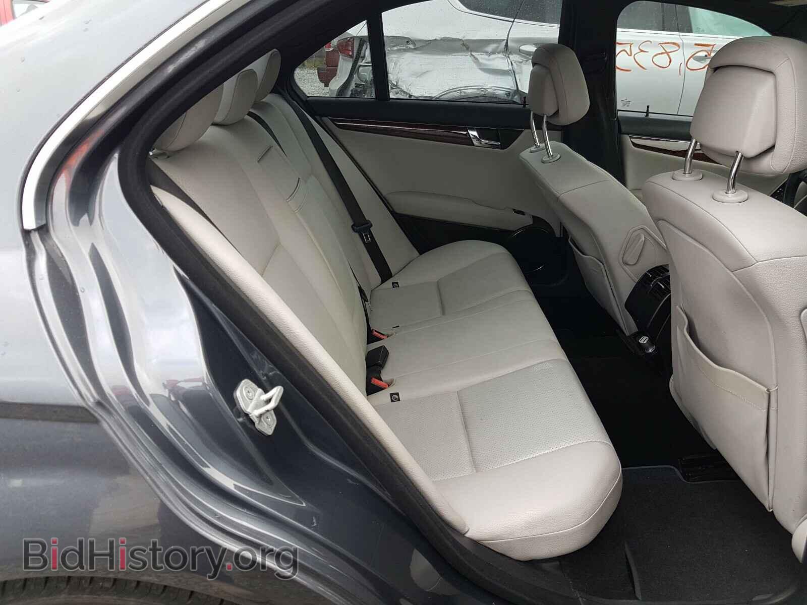 2011 MERCEDES-BENZ C-CLASS - VIN: WDDGF8BB2BR141344 - Фото 6