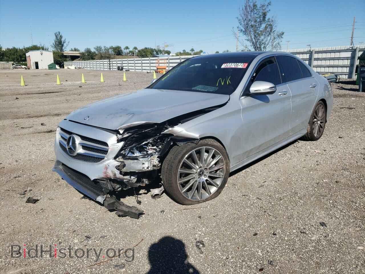 2017 MERCEDES-BENZ C-CLASS - VIN: 55SWF4JB3HU215528 - Фото 2