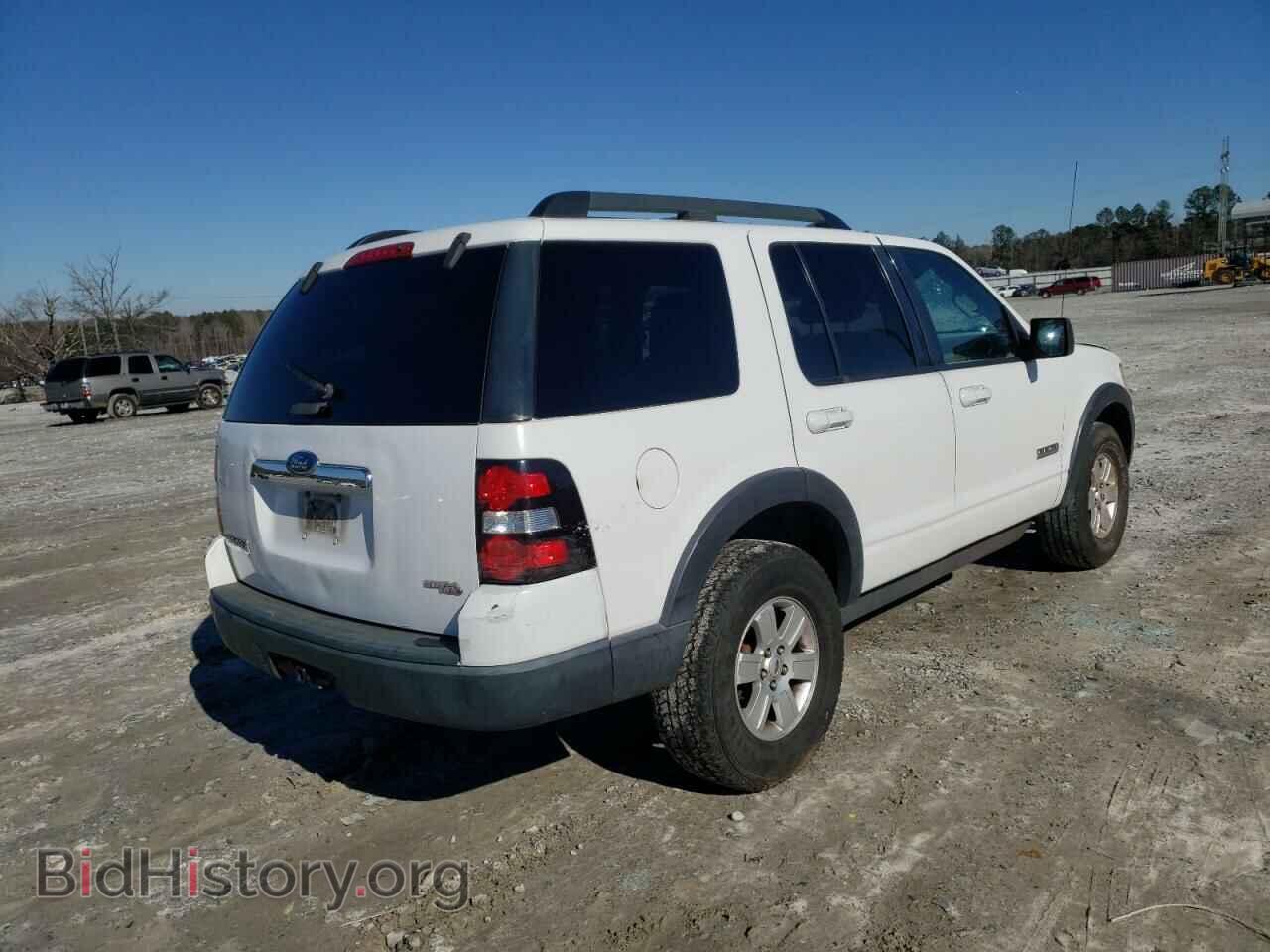 2007 FORD EXPLORER - VIN: 1FMEU63EX7UB07592 - Фото 4