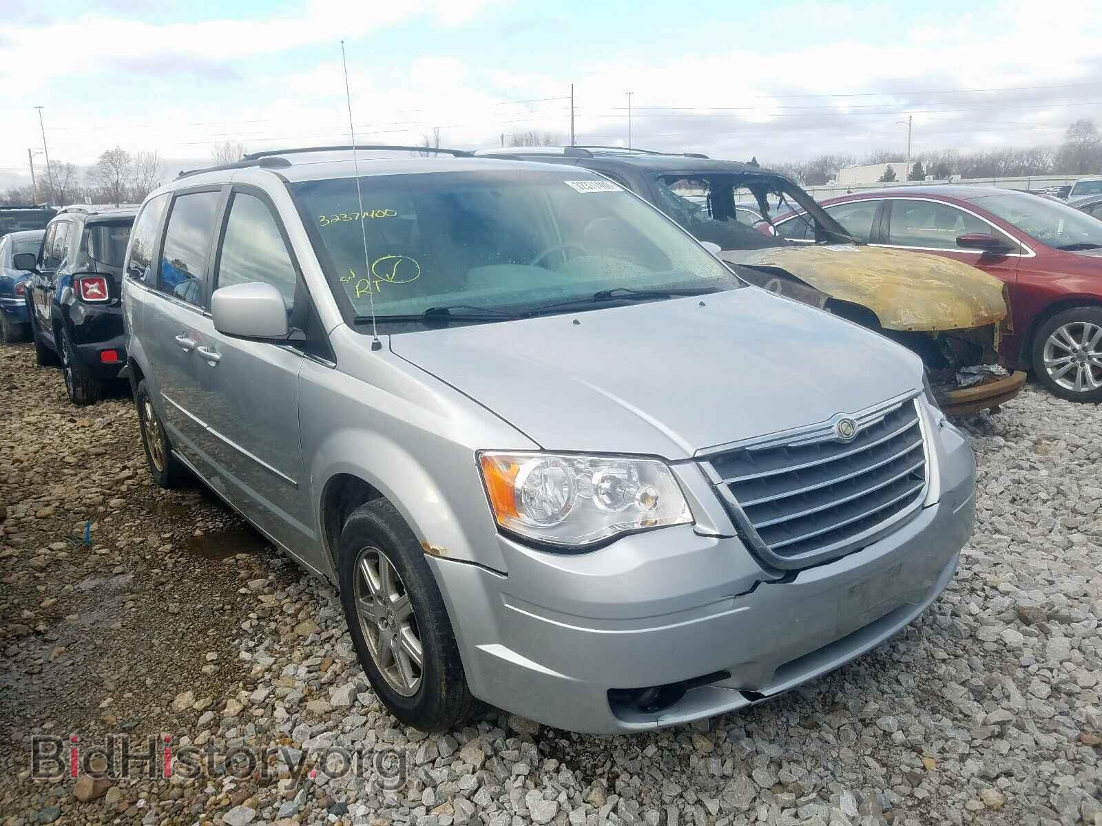Фотография 2A4RR5D18AR234983 - CHRYSLER TOWN & COU 2010