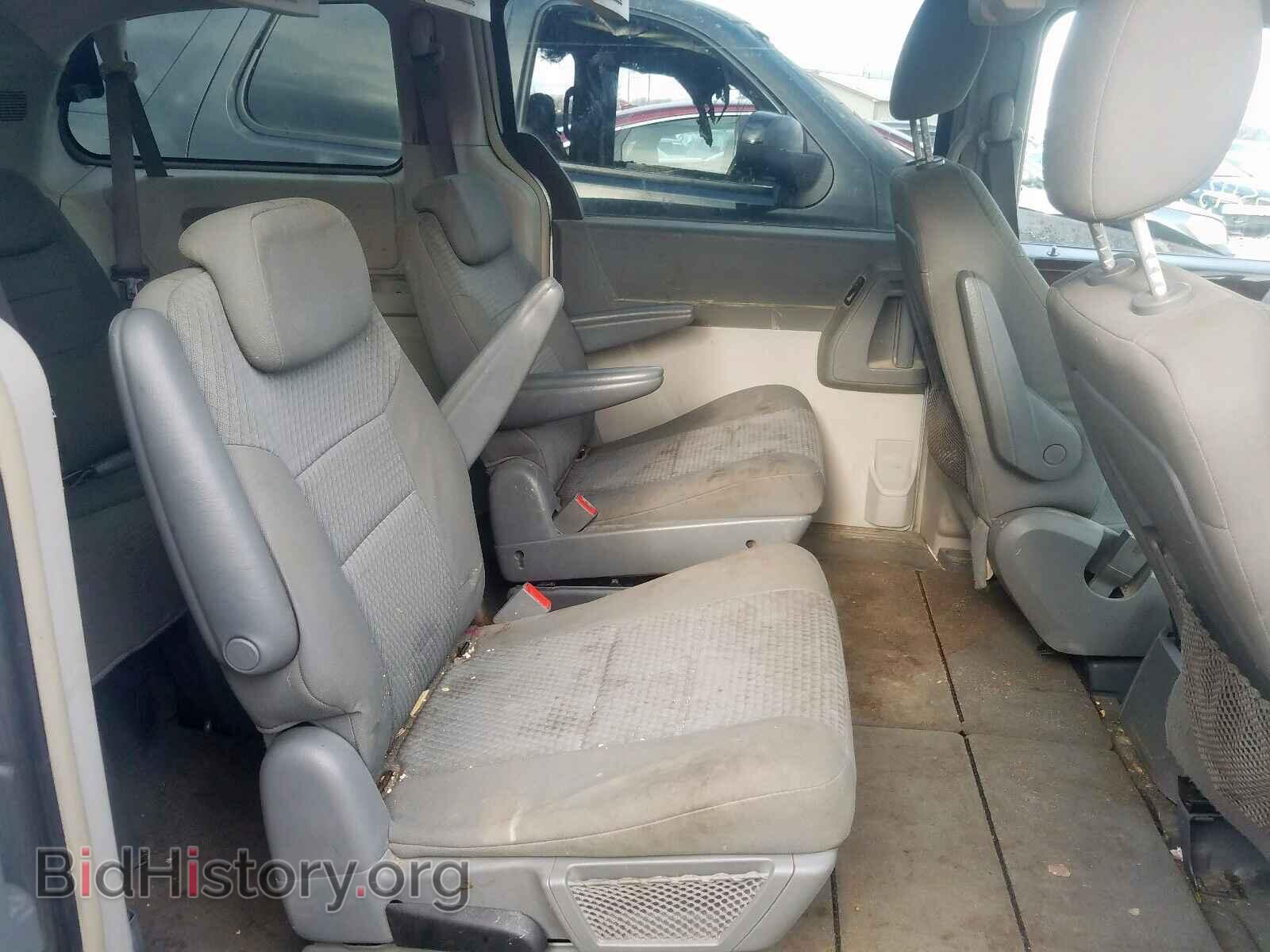 2010 CHRYSLER TOWN & COU - VIN: 2A4RR5D18AR234983 - Фото 6
