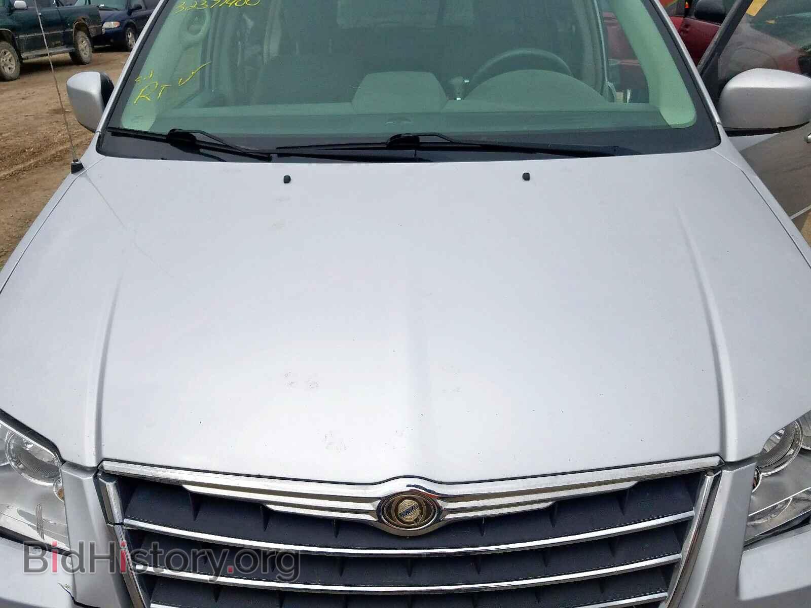 2010 CHRYSLER TOWN & COU - VIN: 2A4RR5D18AR234983 - Фото 7