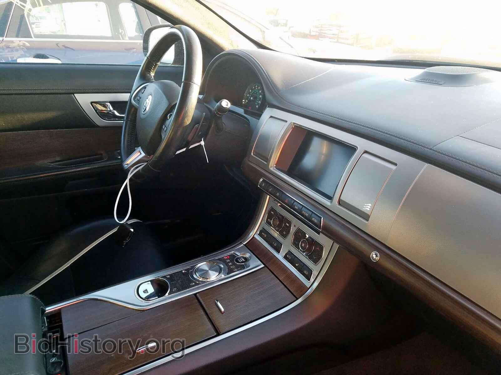 2013 JAGUAR XF - VIN: SAJWA0E70D8S65796 - Фото 9