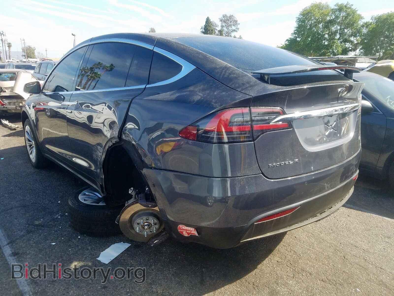 2017 TESLA MODEL X - VIN: 5YJXCAE26HF035032 - Photo 3