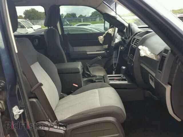 2008 DODGE NITRO - VIN: 1D8GT58K18W100725 - Photo 5