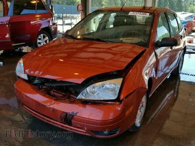2005 FORD FOCUS - VIN: 3FAFP37N75R124322 - Фото 2