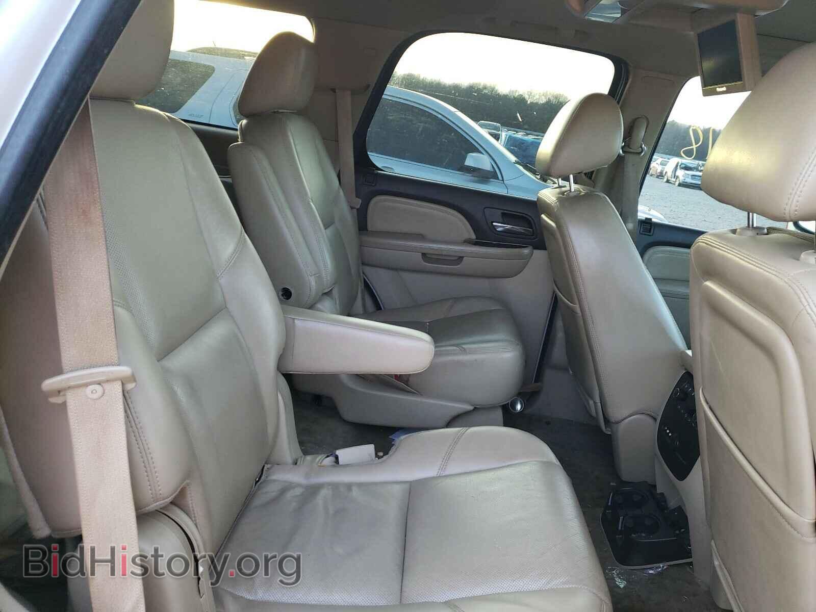 2011 GMC YUKON - VIN: 1GKS1EEF7BR113219 - Фото 6