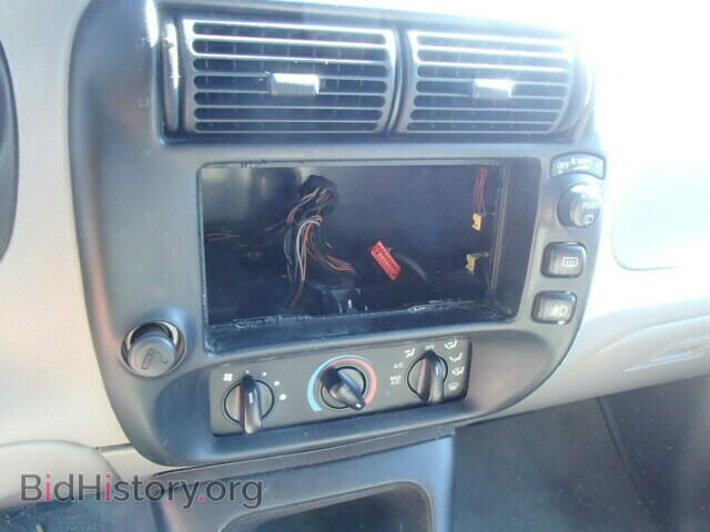 1998 FORD EXPLORER - VIN: 1FMZU35P3WZB29353 - Фото 9