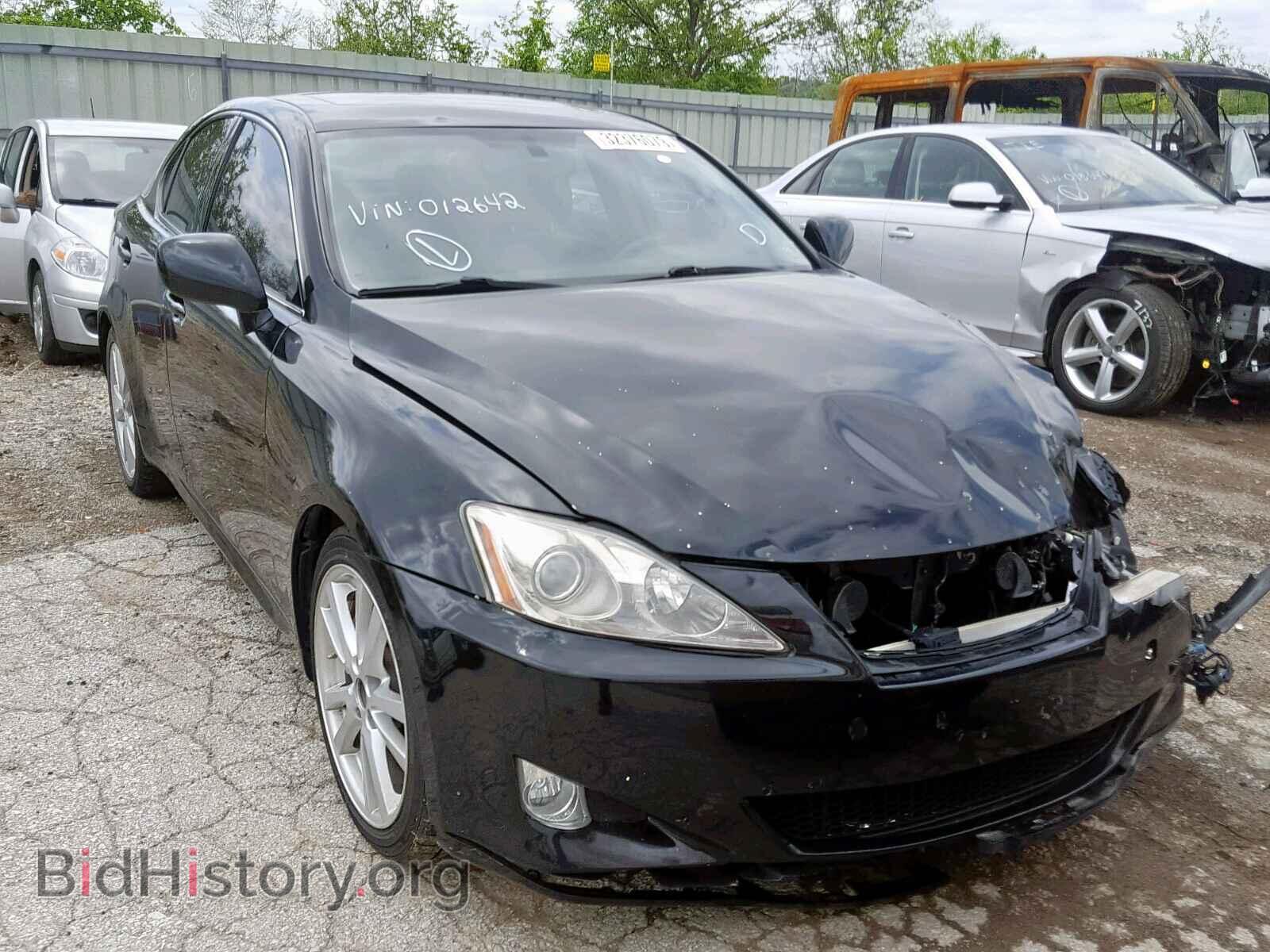 Photo JTHBE262572012642 - LEXUS IS 2007