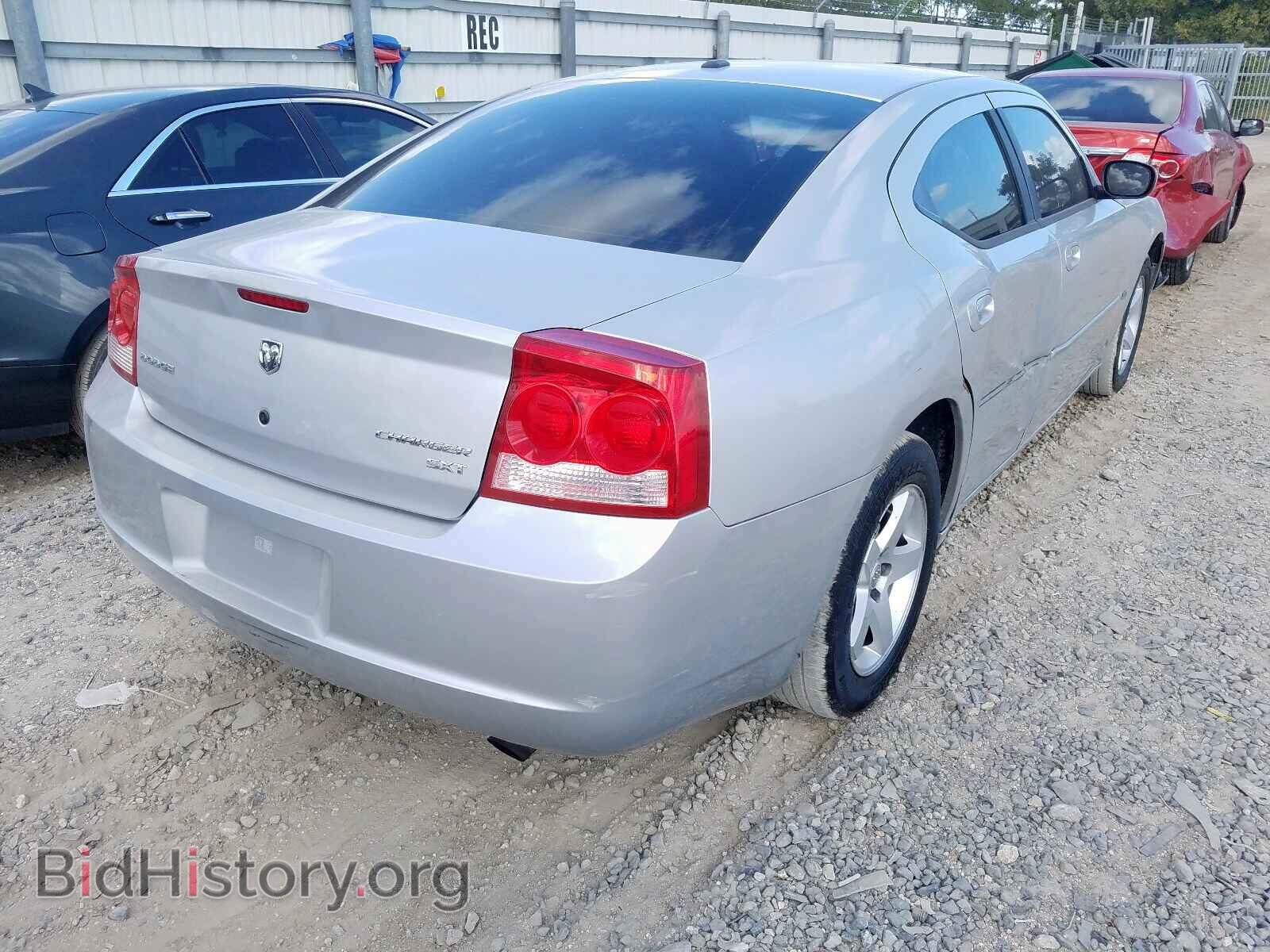 2010 DODGE CHARGER - VIN: 2B3CA3CV2AH196704 - Фото 4