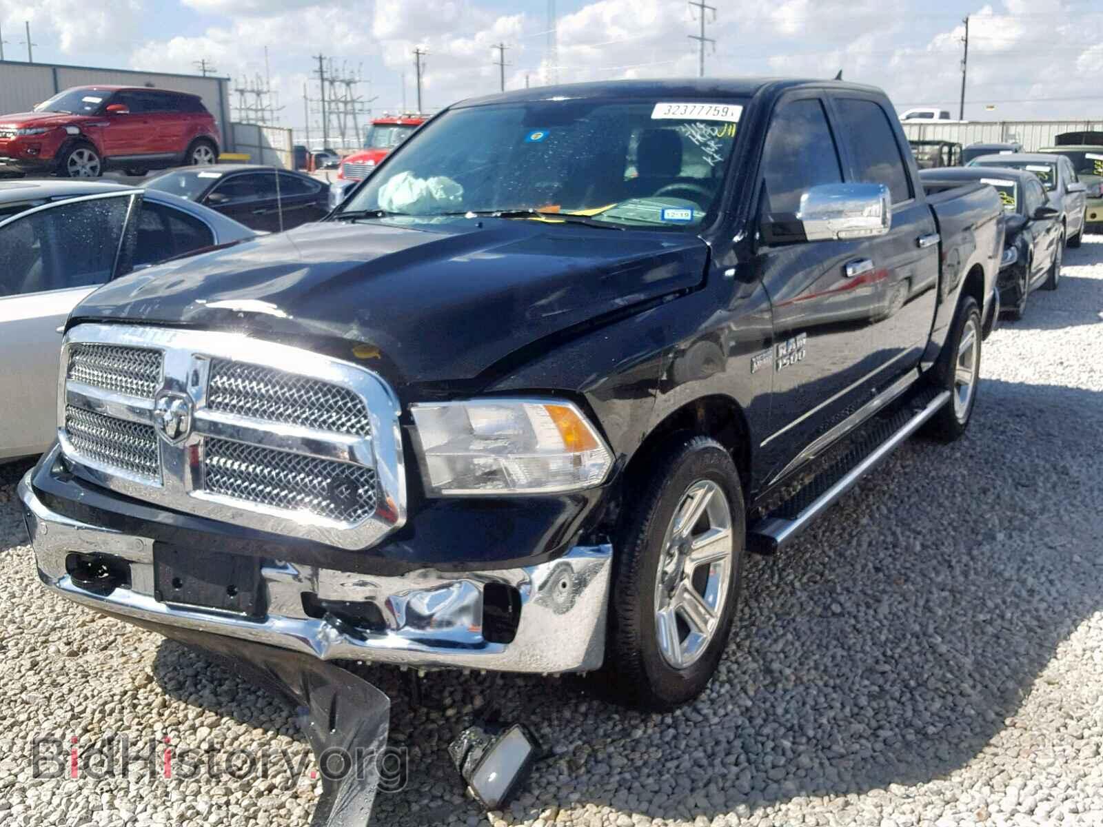 2018 RAM 1500 SLT - VIN: 1C6RR6LT7JS193184 - Фото 2