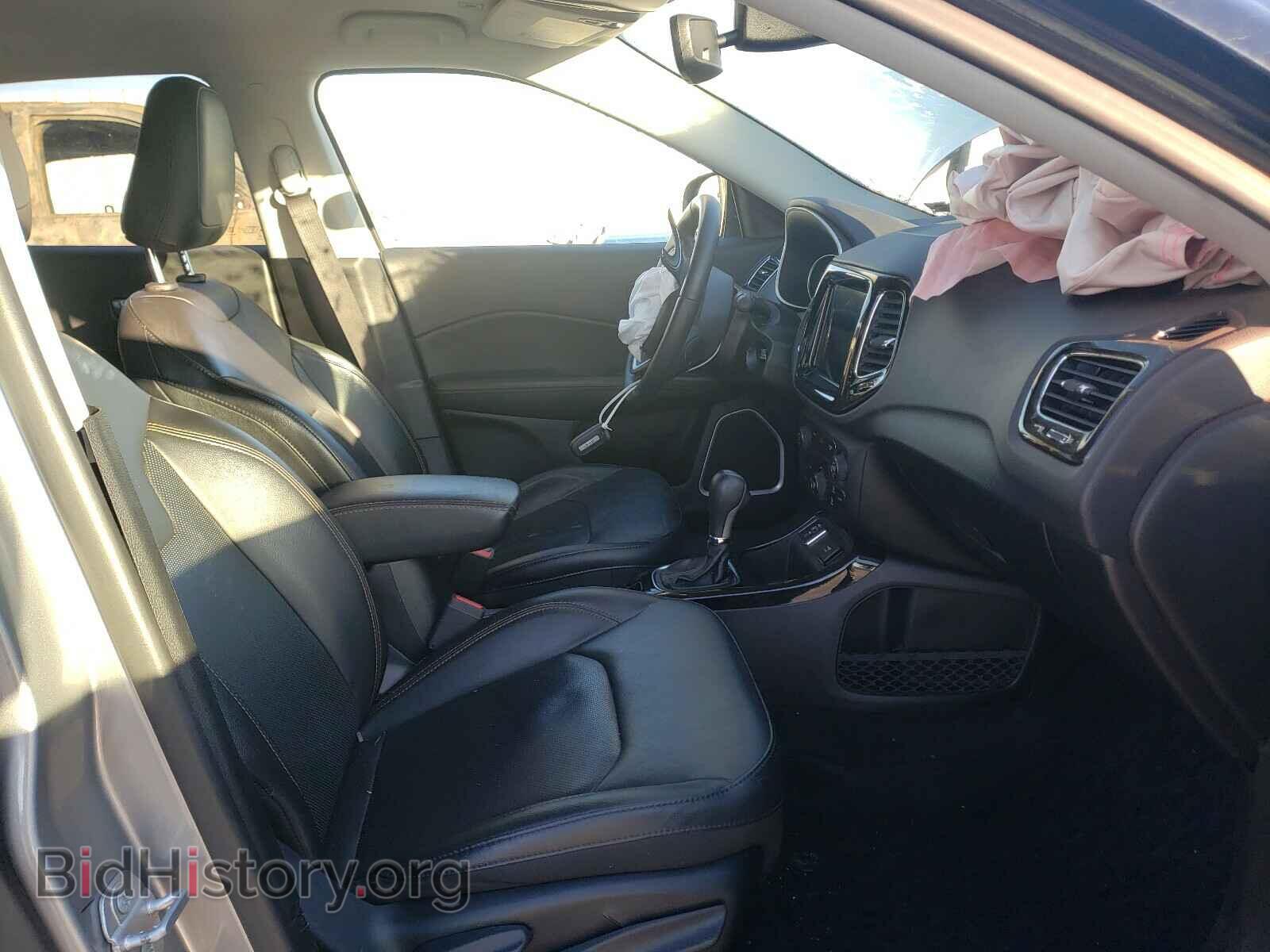 2019 JEEP COMPASS - VIN: 3C4NJCCB5KT748900 - Фото 5
