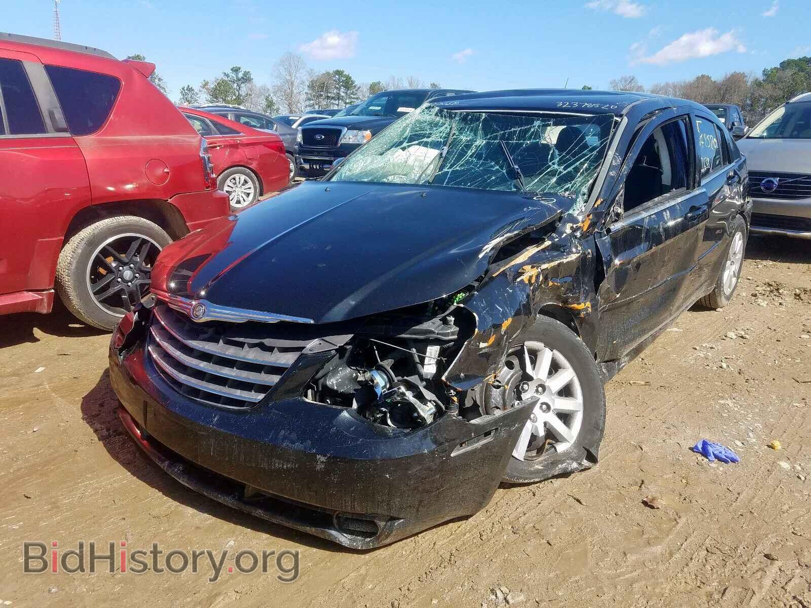 2010 CHRYSLER SEBRING - VIN: 1C3CC4FB6AN199990 - Фото 2
