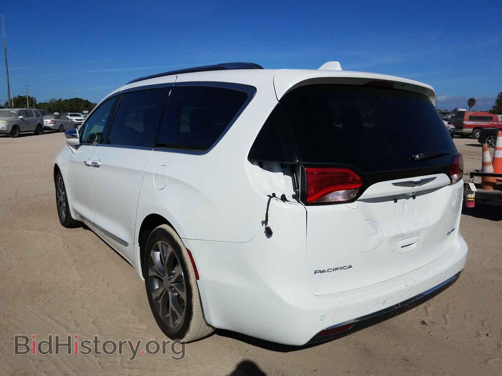 2017 CHRYSLER PACIFICA - VIN: 2C4RC1GG3HR526177 - Фото 3