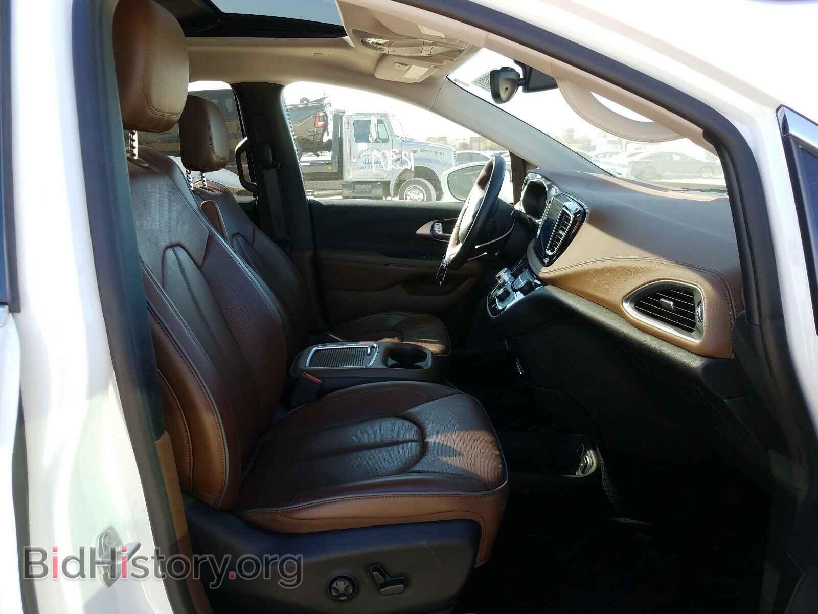 2017 CHRYSLER PACIFICA - VIN: 2C4RC1GG3HR526177 - Фото 5