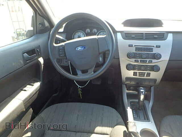 2009 FORD FOCUS - VIN: 1FAHP35N19W227492 - Фото 9