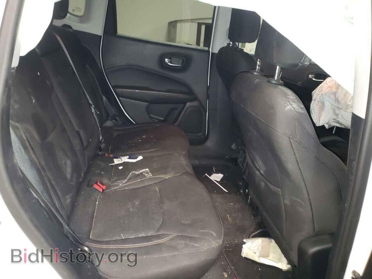 2018 JEEP COMPASS - VIN: 3C4NJDABXJT190694 - Photo 6
