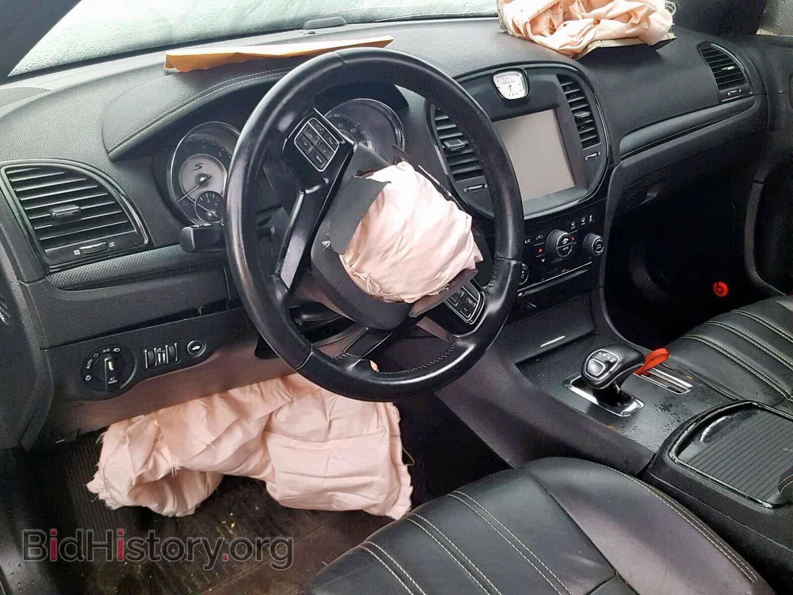 2014 CHRYSLER 300 - VIN: 2C3CCAGG4EH379234 - Фото 9