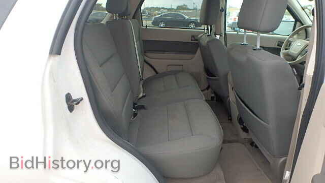 2009 FORD ESCAPE - VIN: 1FMCU59309KC56258 - Фото 6